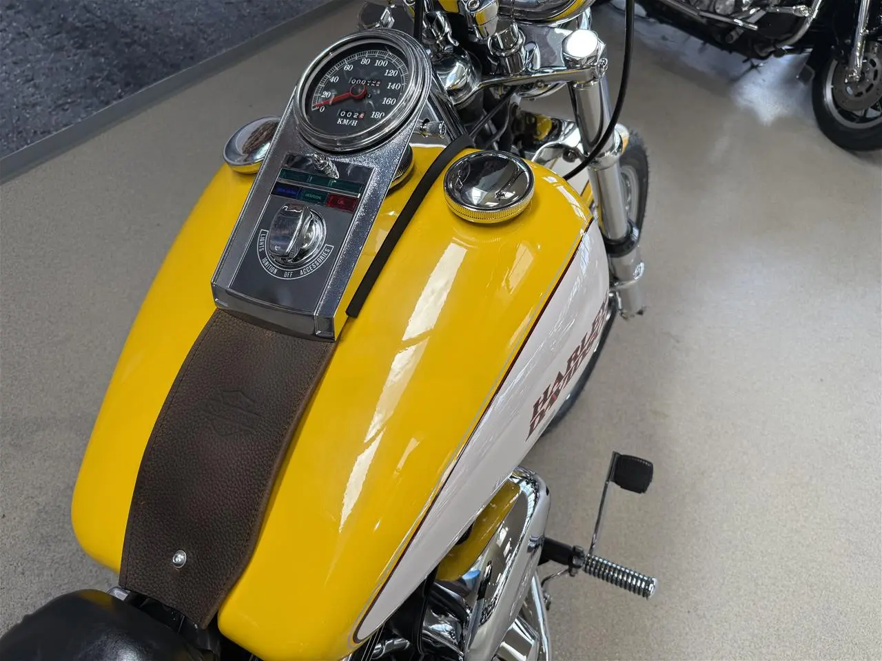 Billede 8 - Harley-Davidson FXSTC SOFTAIL CUSTOM 1340 Evo