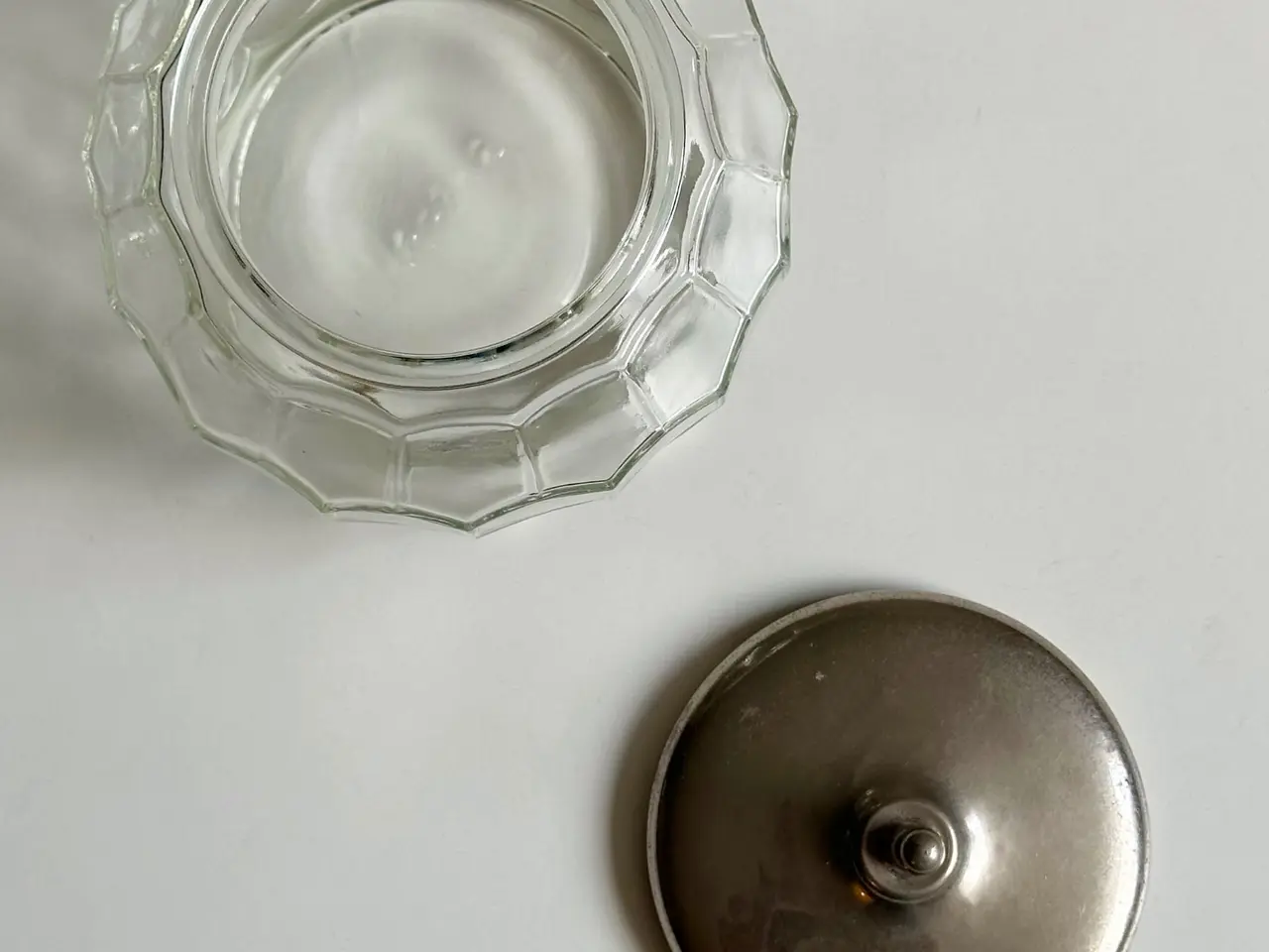 Billede 5 - Lågkrukke, glas m metal