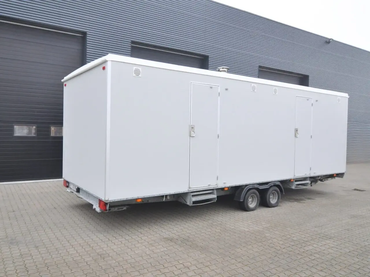 Billede 9 - Toilet-badvogn 2x4 bad med oliefyr