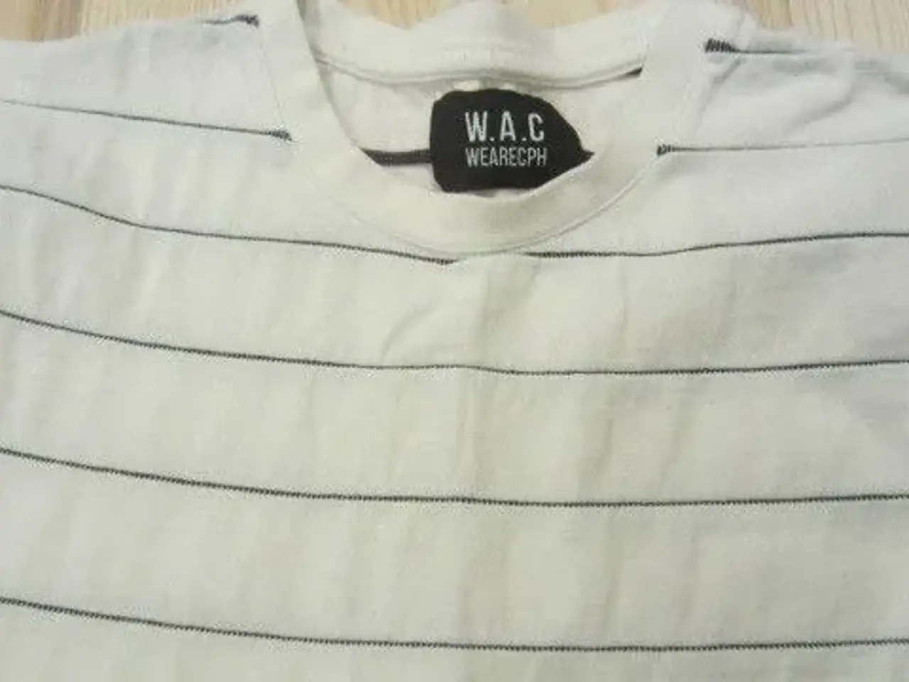 Billede 2 - Str. M, t-shirt fra "WEARECPH"