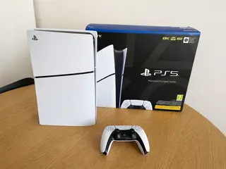 PS5 Digital Sælges nu – Klar Til Brug