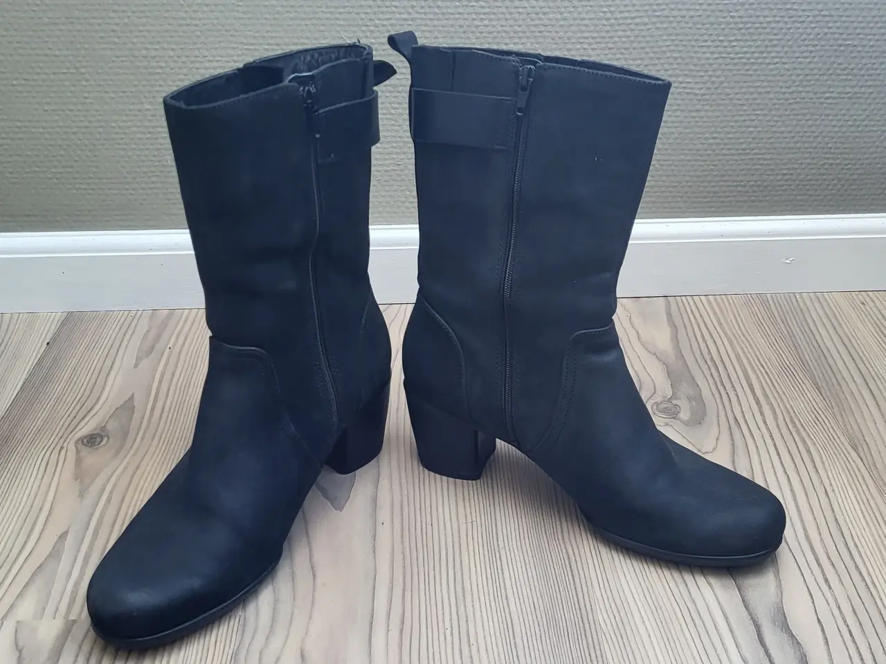 Billede 2 - Ecco støvlet str.39 ¤ sort