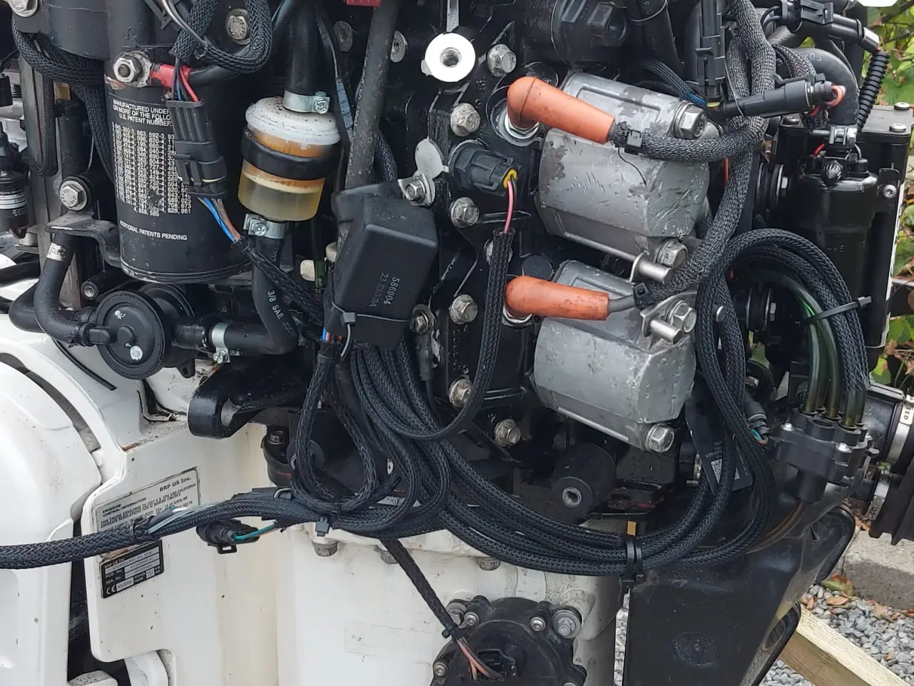 Billede 1 - Evinrude E-tec 115-130 + mere reservedele