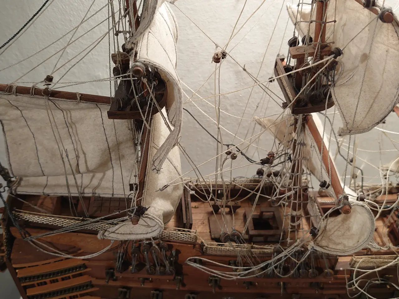 Billede 7 - Stort modelskib "Victory år 1805" L70cm, H65cm.
