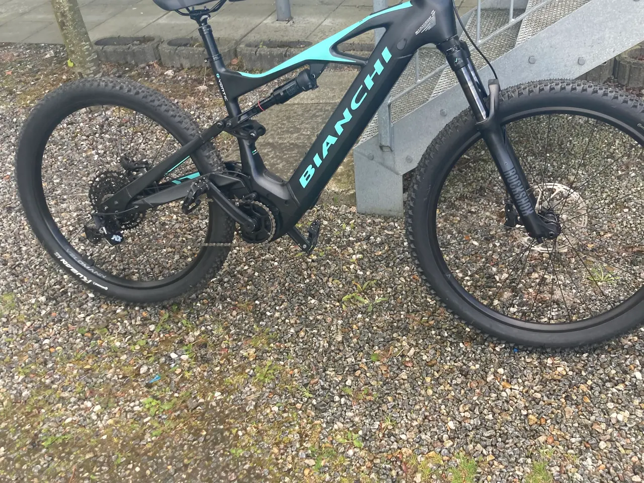 Billede 1 - 🚵‍♂️ Bianchi E-Mountainbike – Bosch Performance L