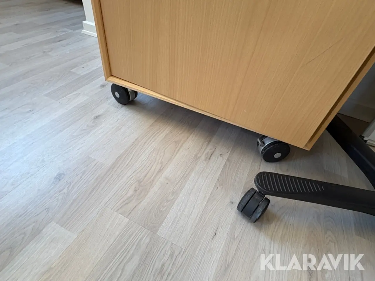 Billede 5 - Assorterede kontormøbler og inventar