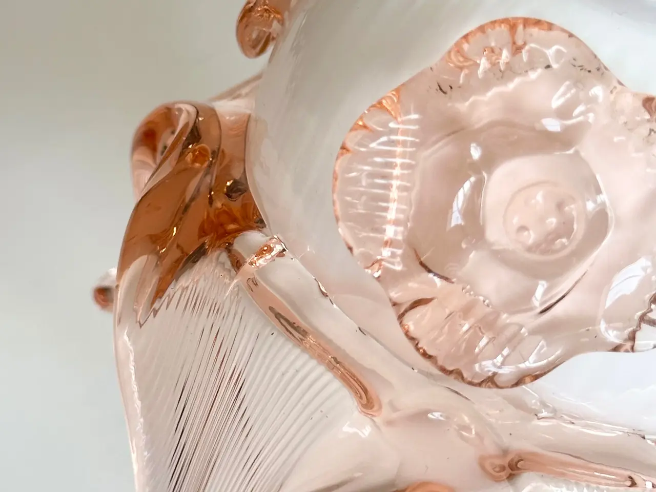 Billede 9 - Væglamper m rosa glas, 2 stk samlet