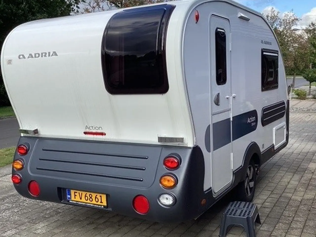 Billede 2 - Adria Action 391 LH årgang 2025 til salg