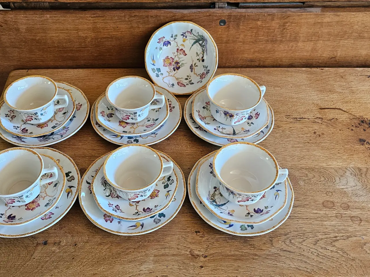 Billede 2 - Wedgwood Devon Rose engelsk stel