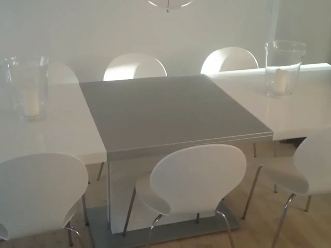Billede 4 - Bo Concept spisebord. 