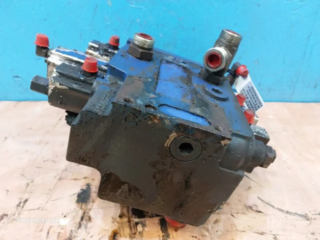 Billede 12 - Case 821E Hydraulikventil 87539282