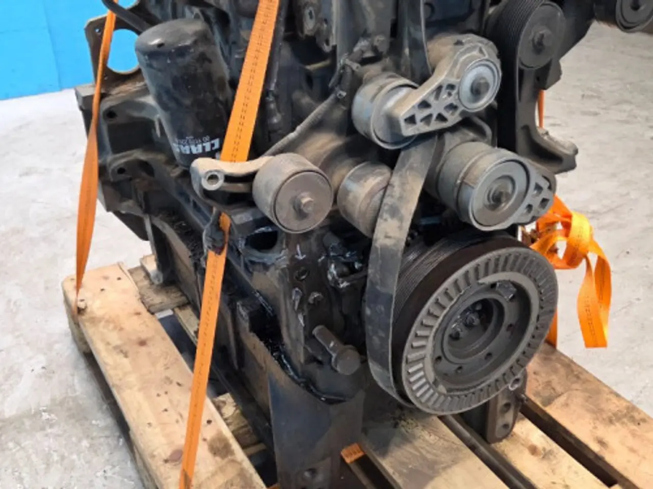Billede 10 - Iveco F4DG44PF01A Motor 1896840 Gangbar