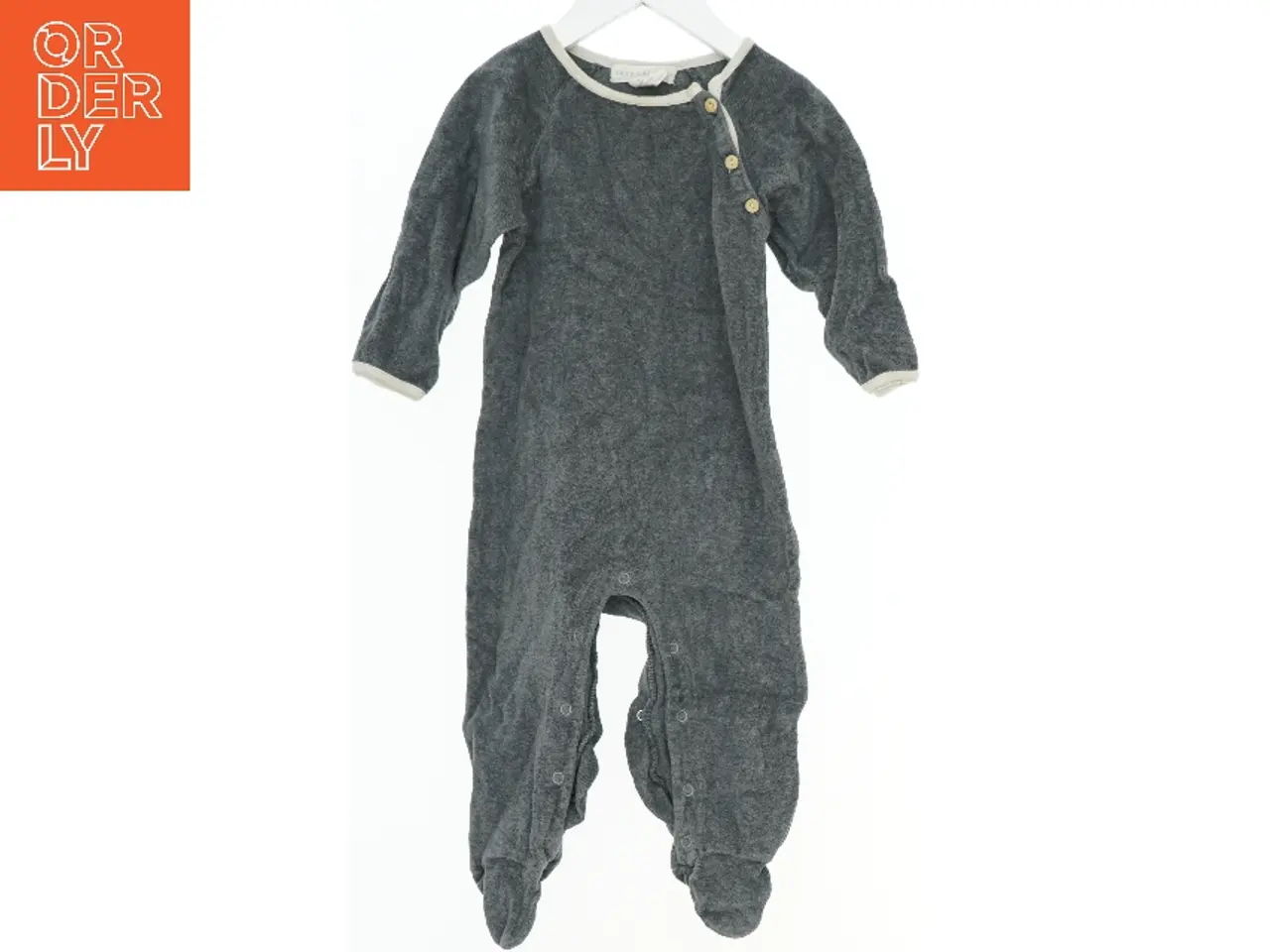 Billede 1 - Babyheldragt med knapper fra serendipity (str. 80)