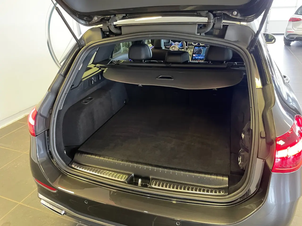 Billede 16 - Mercedes C300 e 2,0 AMG Line stc. aut.