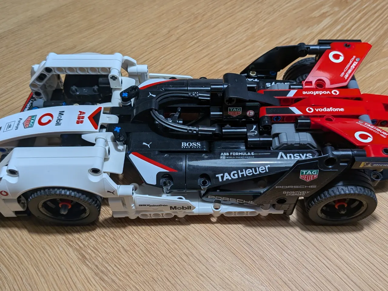 Billede 3 - Lego 42137 - Porsche 99x electric