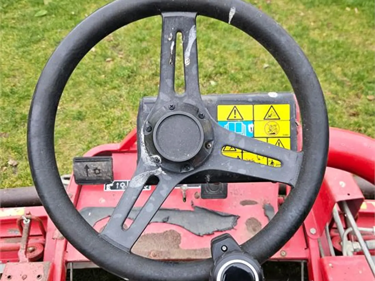 Billede 19 - Toro Greensmaster 3100 - Cylinder lawn mower - With 3 verticutter heads