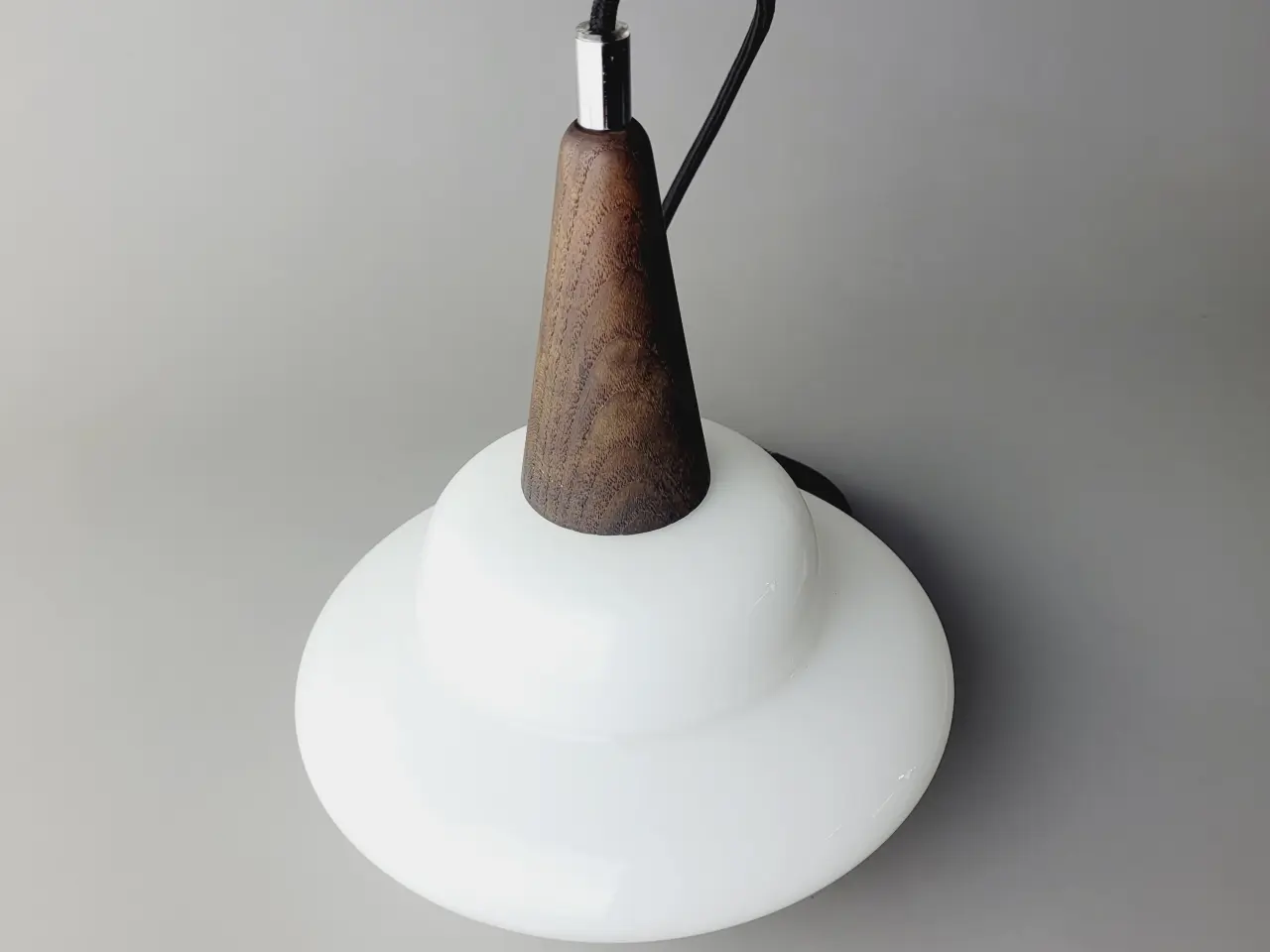 Billede 3 - ⭐️· 💡 Flot Vintage Pendel i Opalglas og Teaktræ