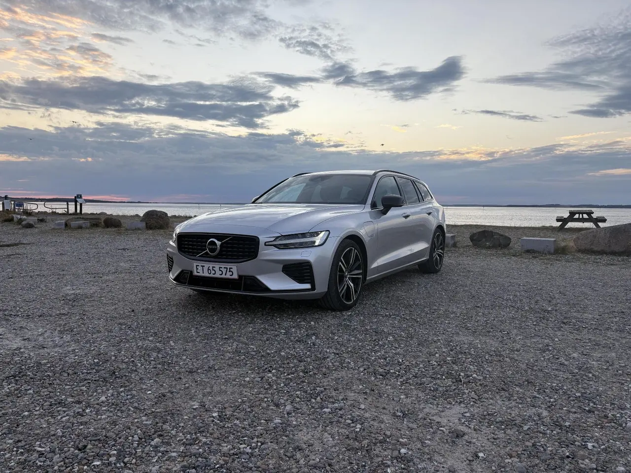 Billede 1 - Volvo V60 2,0 T6 ReCharge R-Design aut. AWD