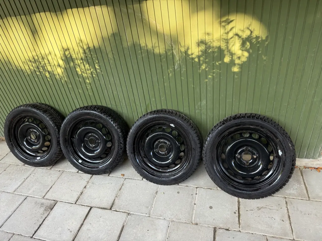 Billede 3 - 15” 4x100 Originale Stålfælge med nye vinterdæk