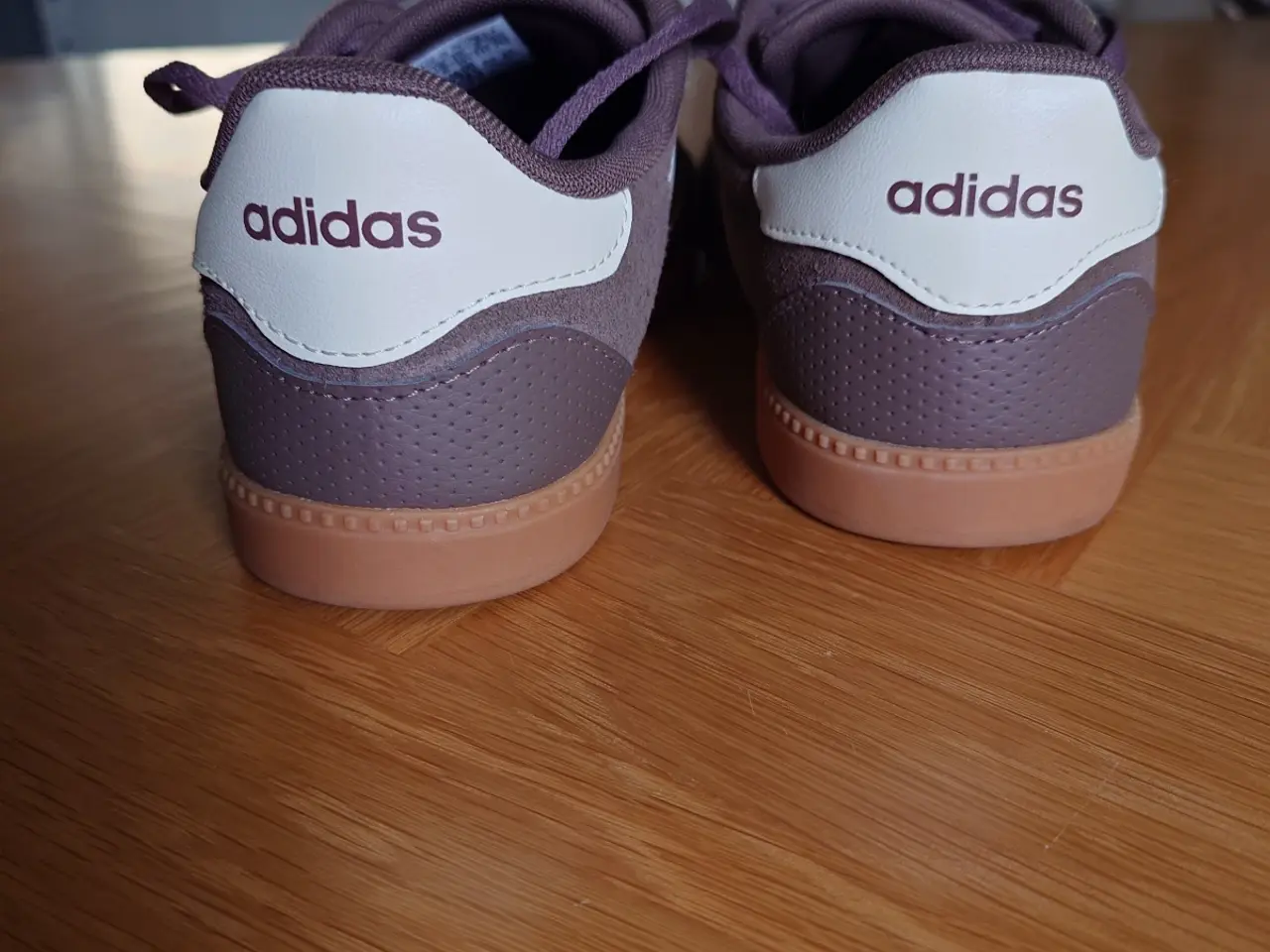 Billede 3 - Lækre Adidas