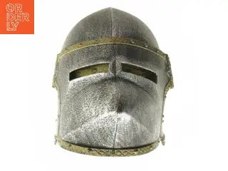 Gammel ridderhjelm i plast (str. 25,5 cm)