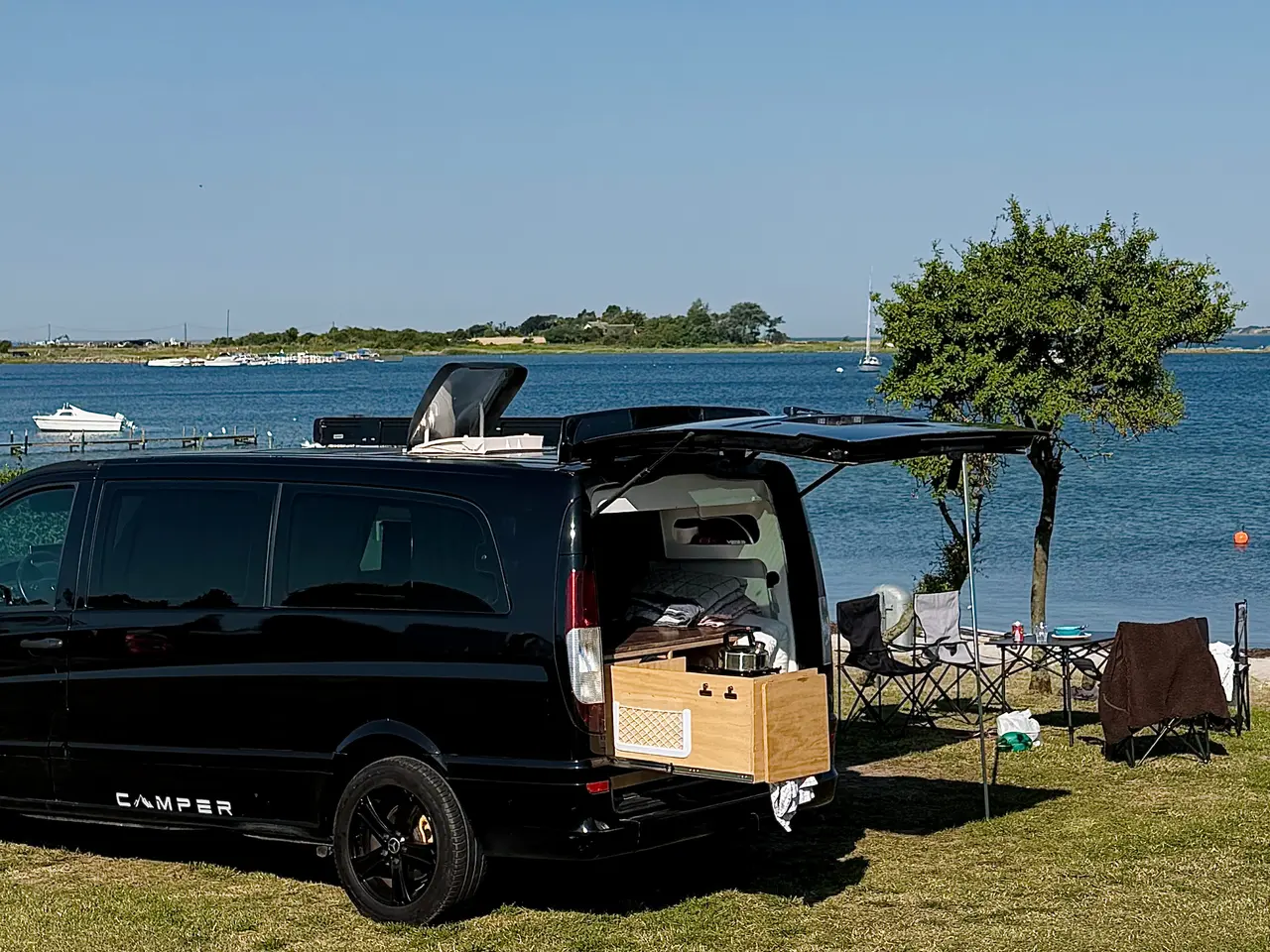 Billede 1 - Mercedes Vito XL – 9 pers. VIP-bus og campervan