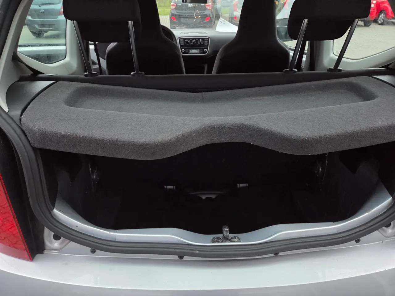 Billede 5 - Til salg: VW Up! 2012