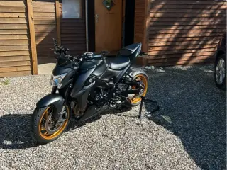 Gsxs 1000