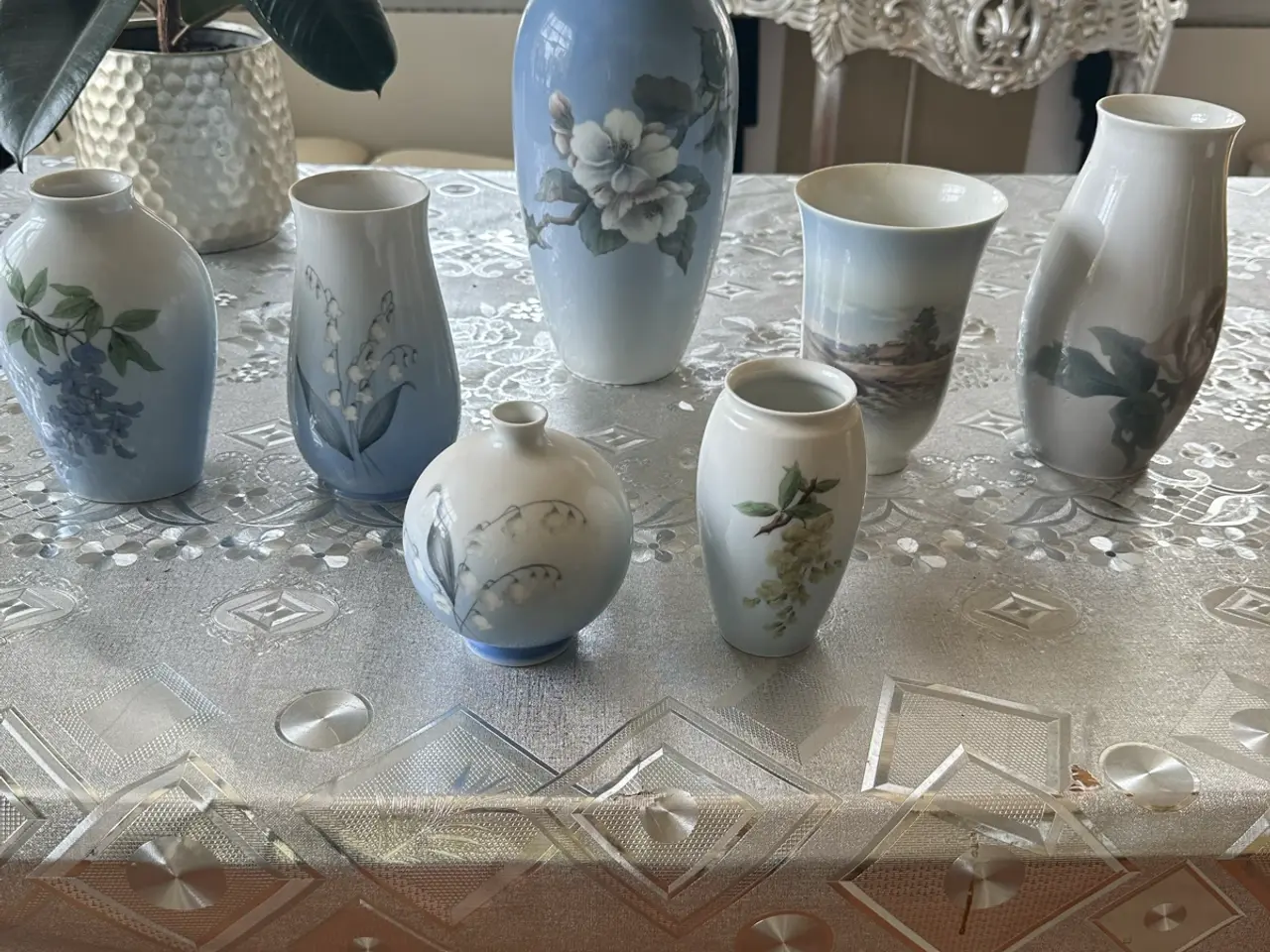 Billede 1 - kongelig porcelæn