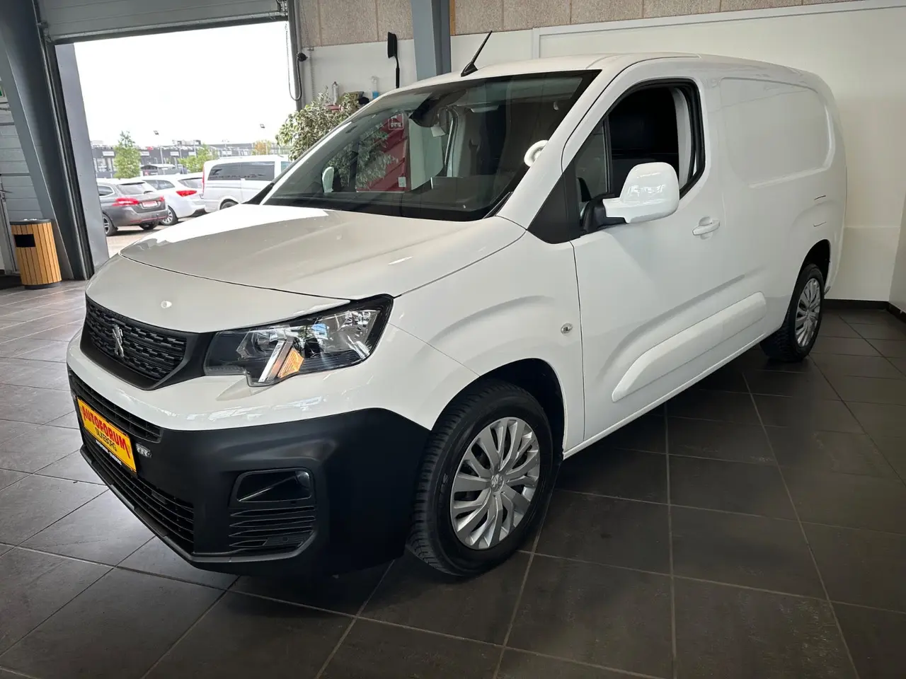 Billede 3 - Peugeot Partner 1,5 BlueHDi 130 L2V2 Ultimate EAT8 Van