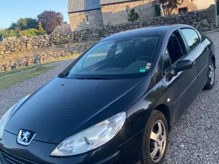 Peugeot 1,8I SR, 4 dør sedan , benzin 