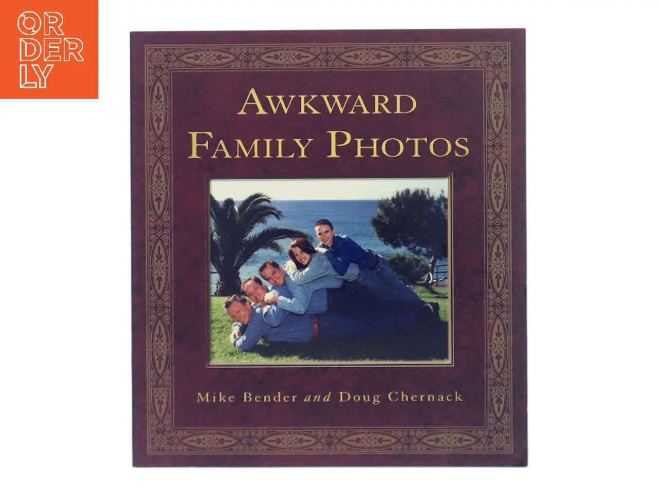 Billede 1 - Awkward family photos af Mike Bender (Bog)