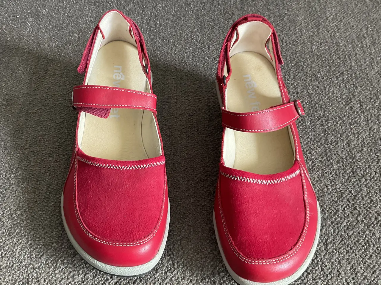 Billede 8 - Nye New Feet sandaler i rød til damer, str. 38.