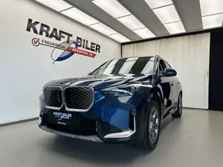 BMW iX1 eDrive20 X-Line