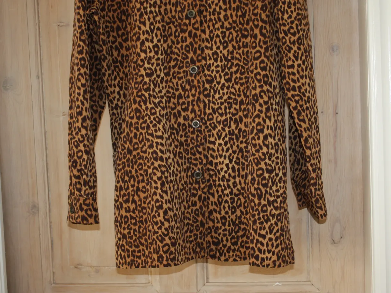 Billede 3 - Lang bluse Apart str. 38