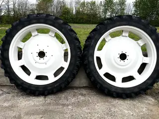 SPRØJTEHJUL 12.4 x 46 ( 2 stk )