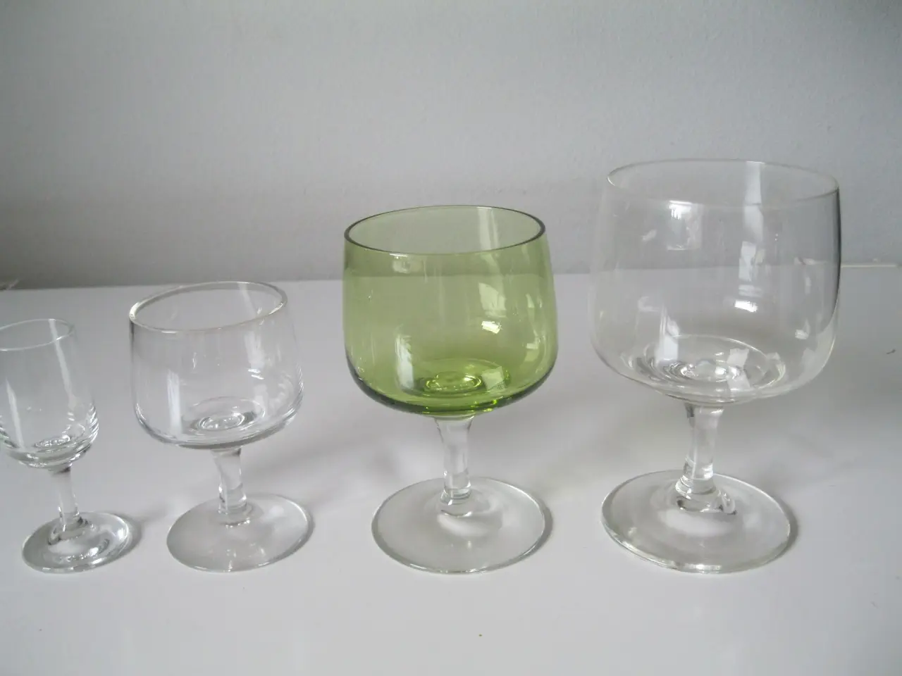 Billede 1 - Holmegaard Mandalay hvidvinsglas m.v.