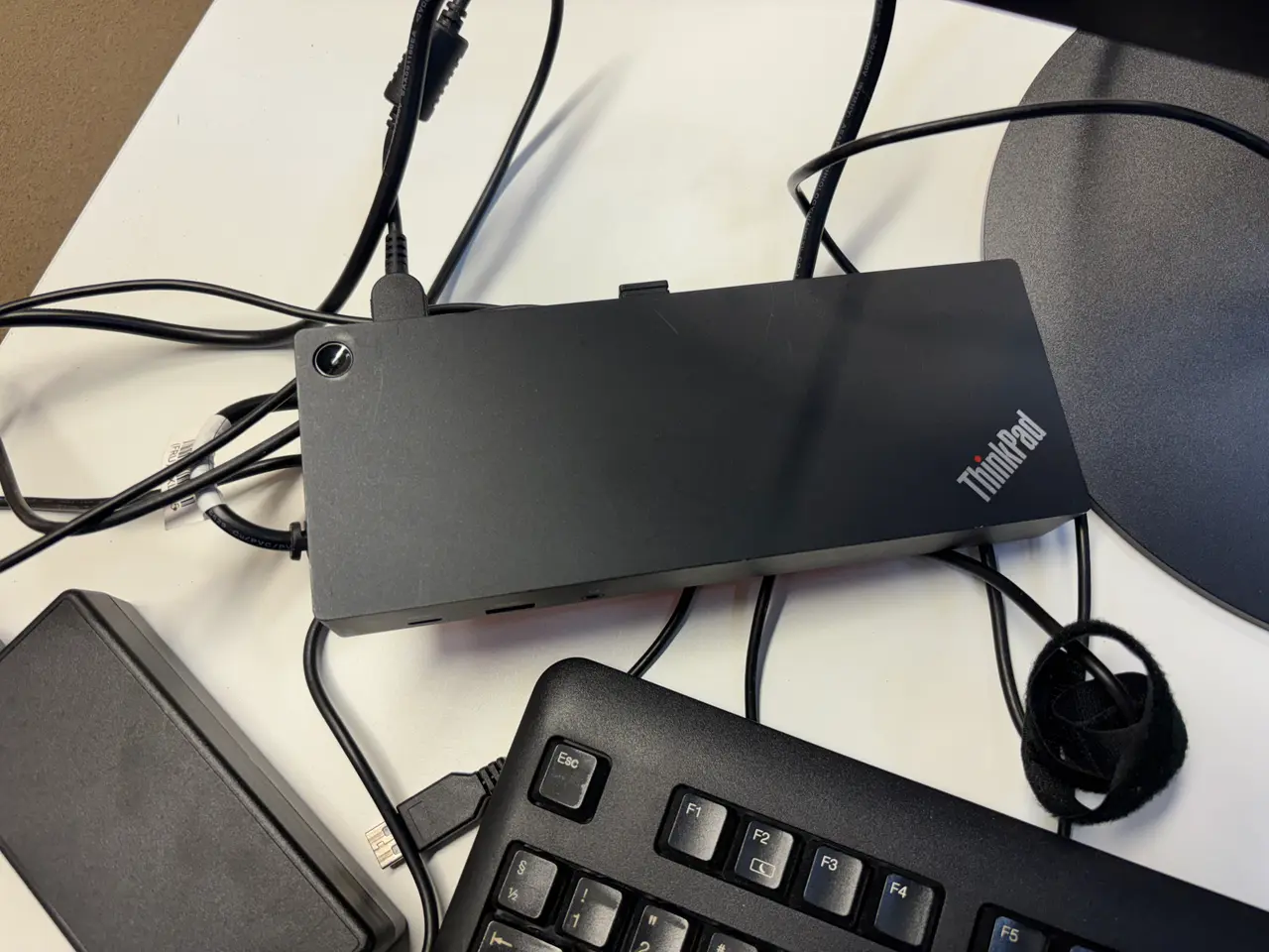 Billede 3 - 2 stk. Skærme m/docking, tastatur & mus LENOVO