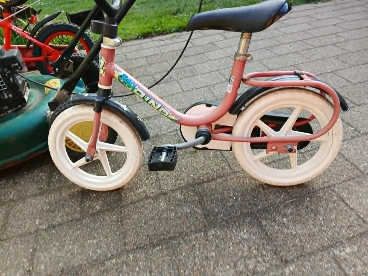 Billede 4 - Cykeludsalg 12 " og 10"
