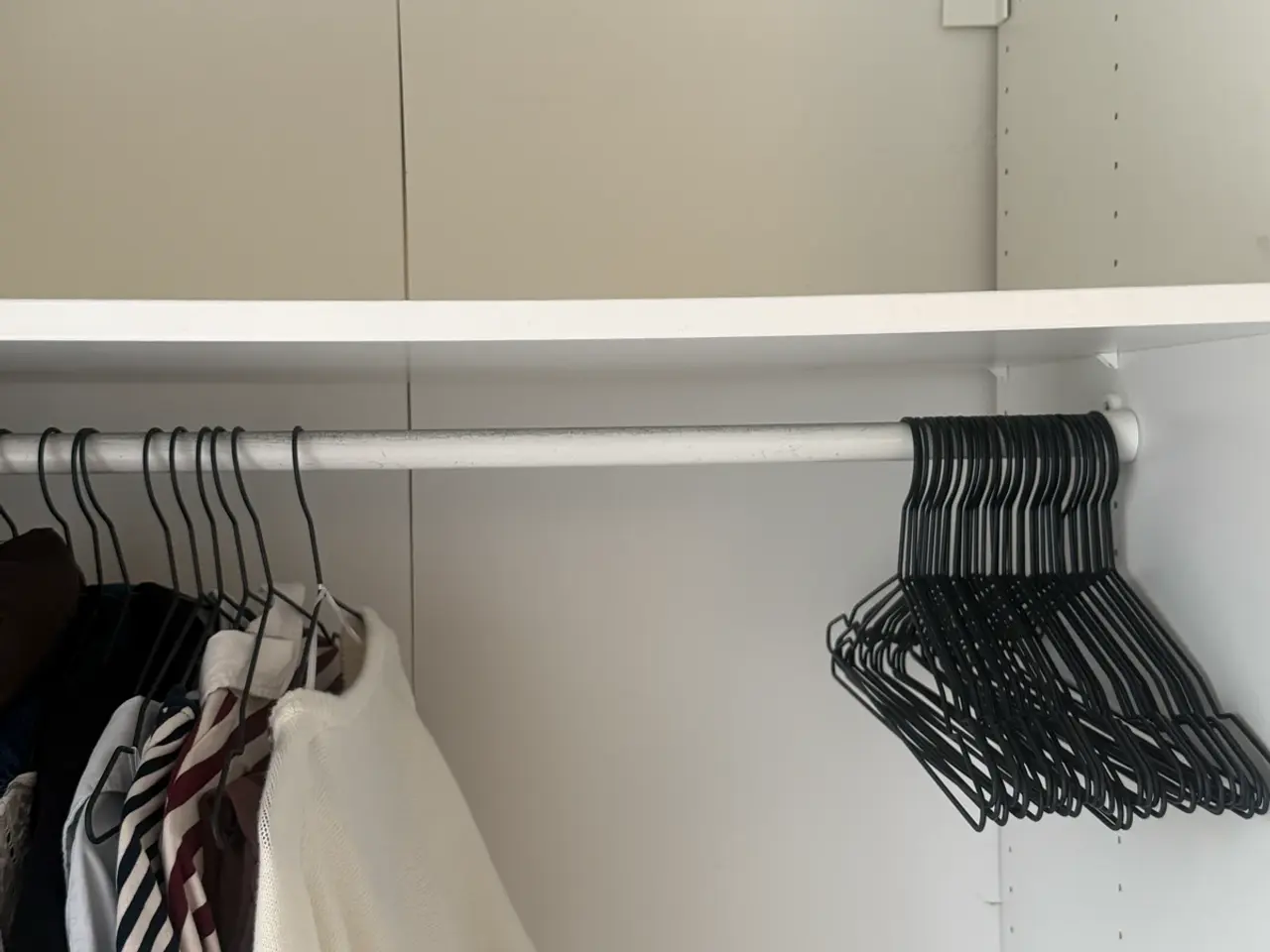 Billede 10 - IKEA PAX med TUSSELDAL låger