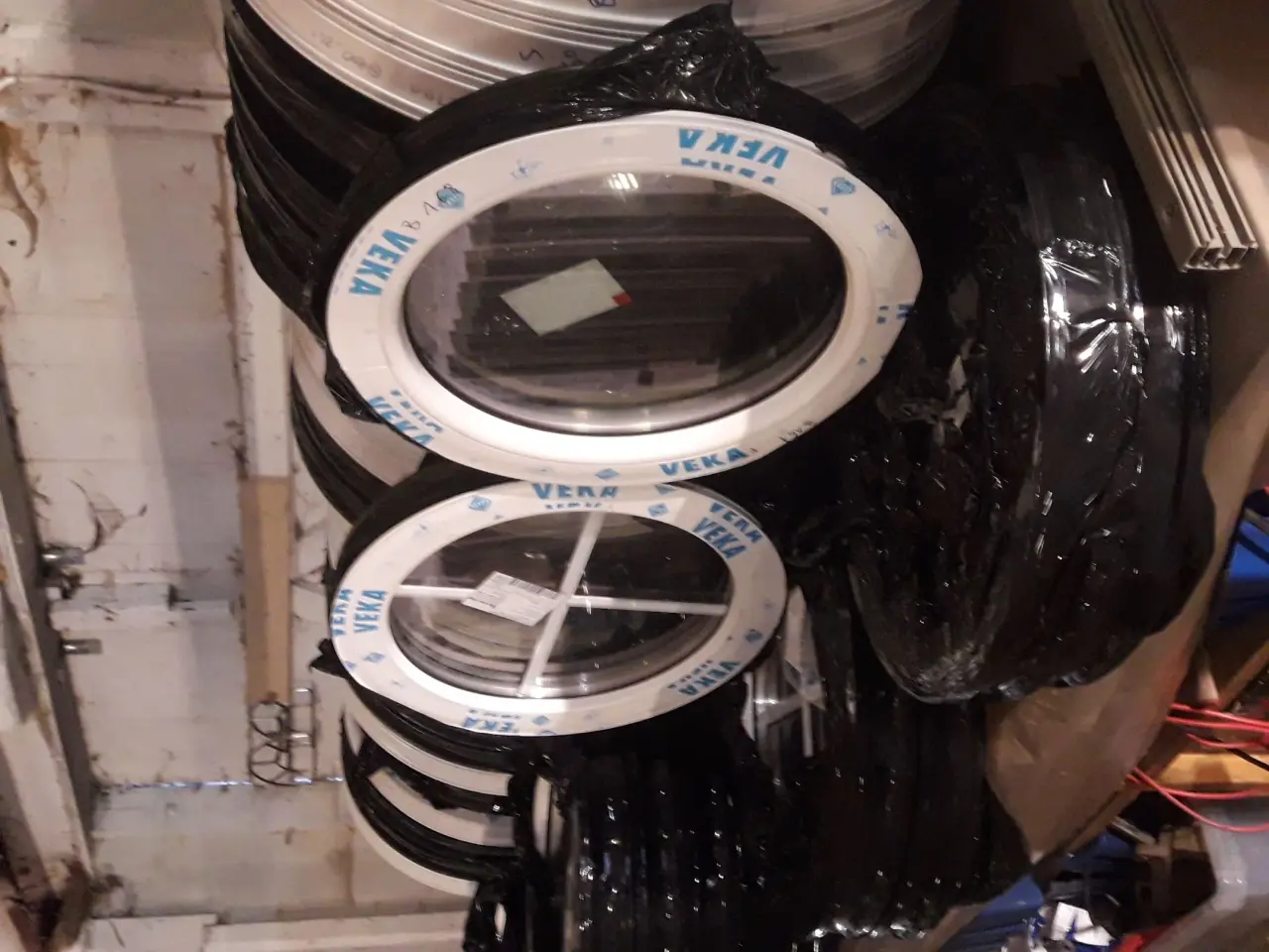 Billede 2 - plast vinduer staldvinduer