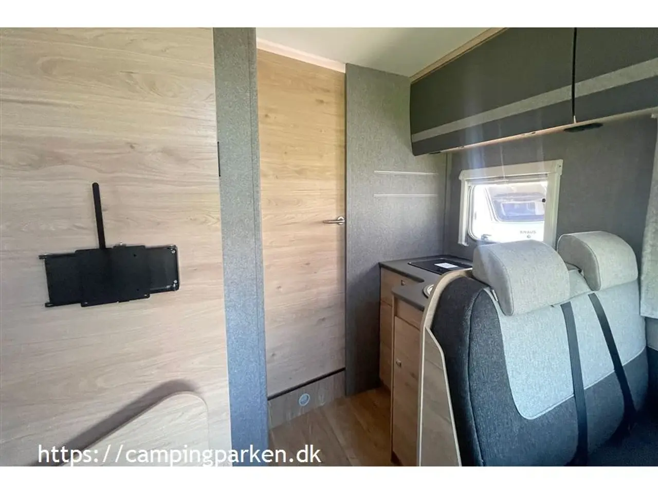 Billede 7 - 2024 - Dethleffs Just GO T7055 EB Lækker Dethleffs autocamper med enkeltsenge, automatgear og masser af udstyr