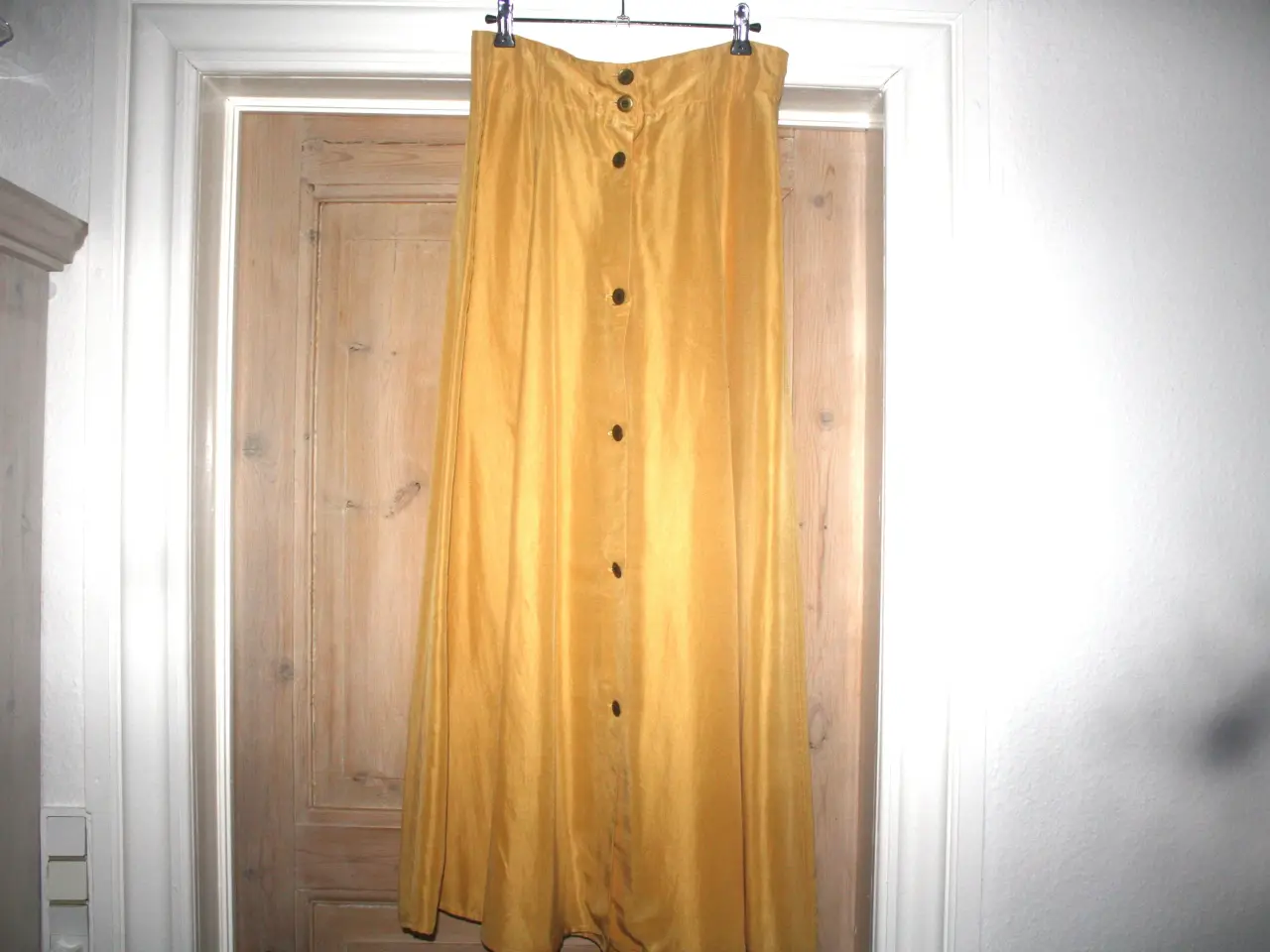 Billede 3 - Lang silke nederdel i 100% silke længde 100 cm