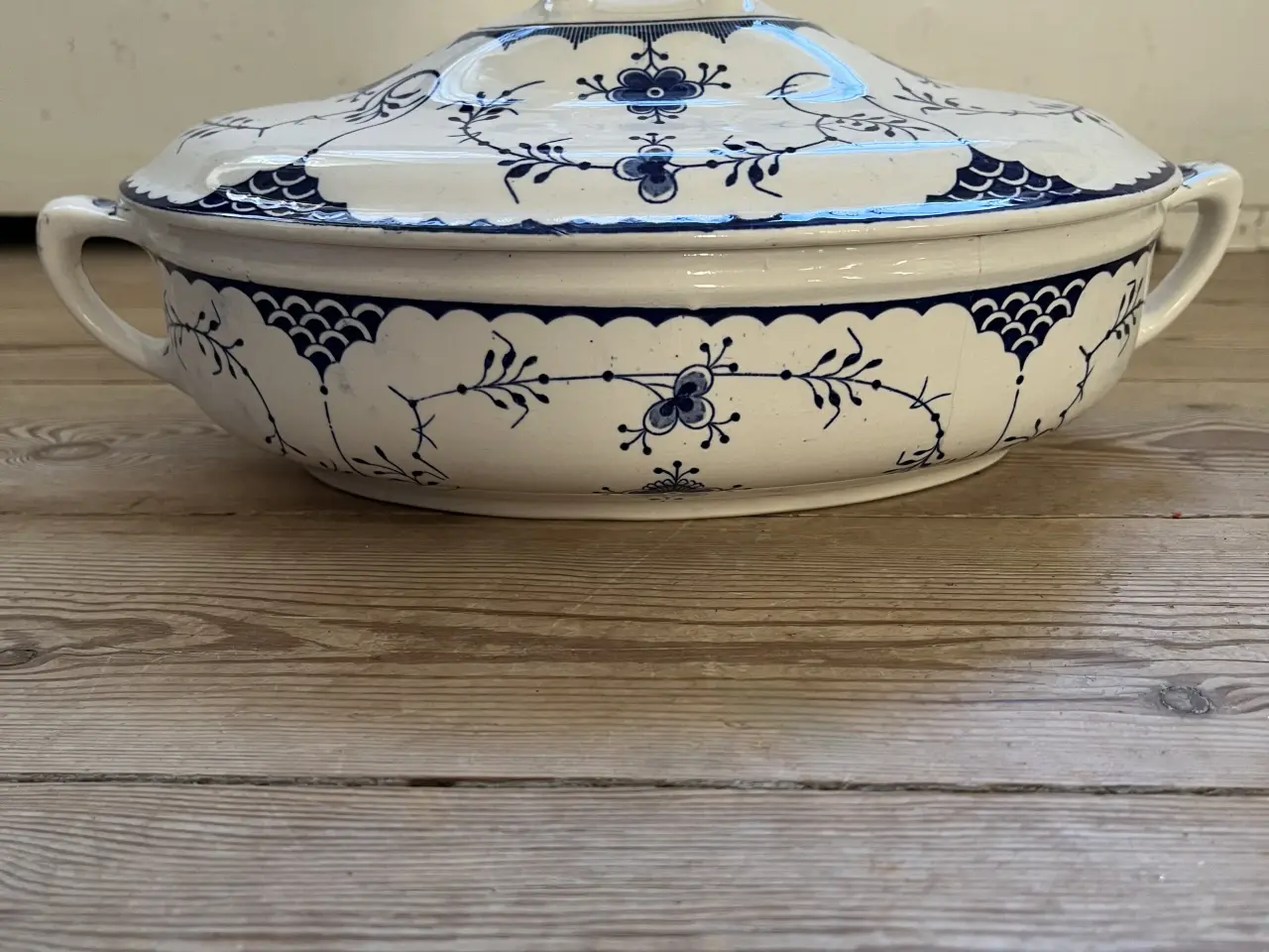 Billede 3 - Villeroy & Boch musselmalet terrin