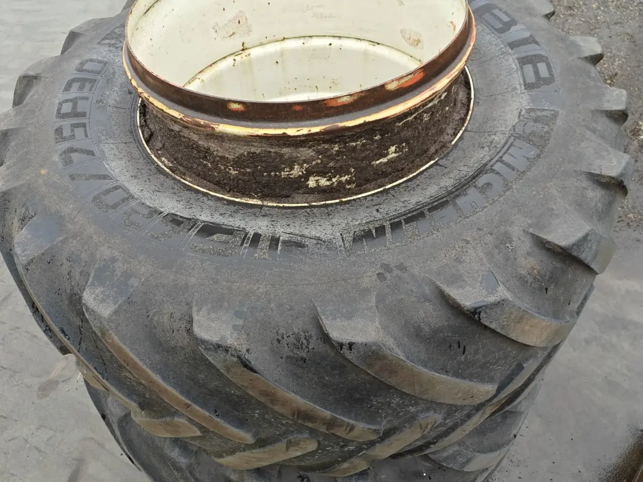 Billede 2 - Tvillingehjul 620/75R30 XXX