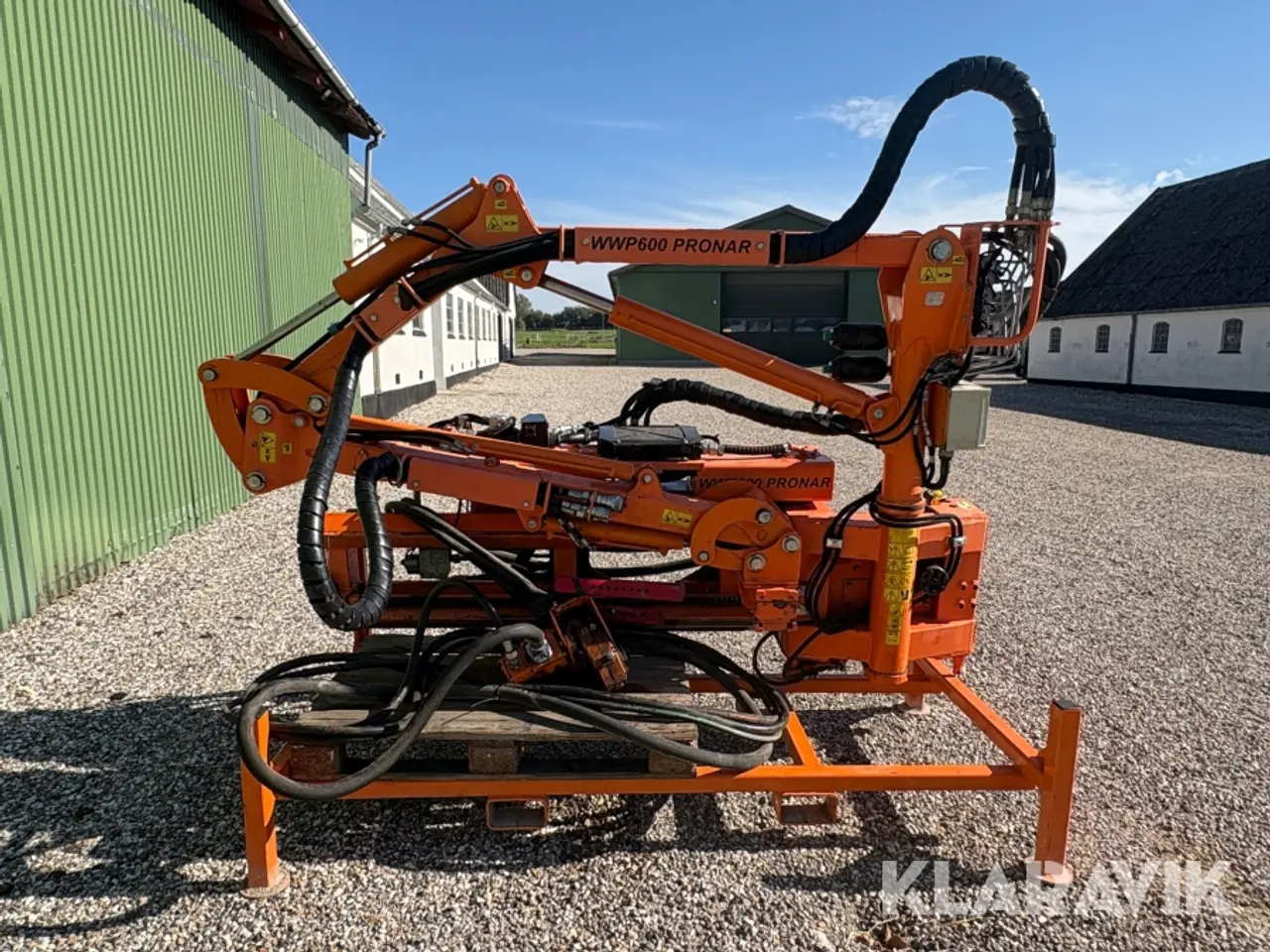 Billede 5 - Frontmonteret armklipper Pronar WWP600 med GK140 klippehoved