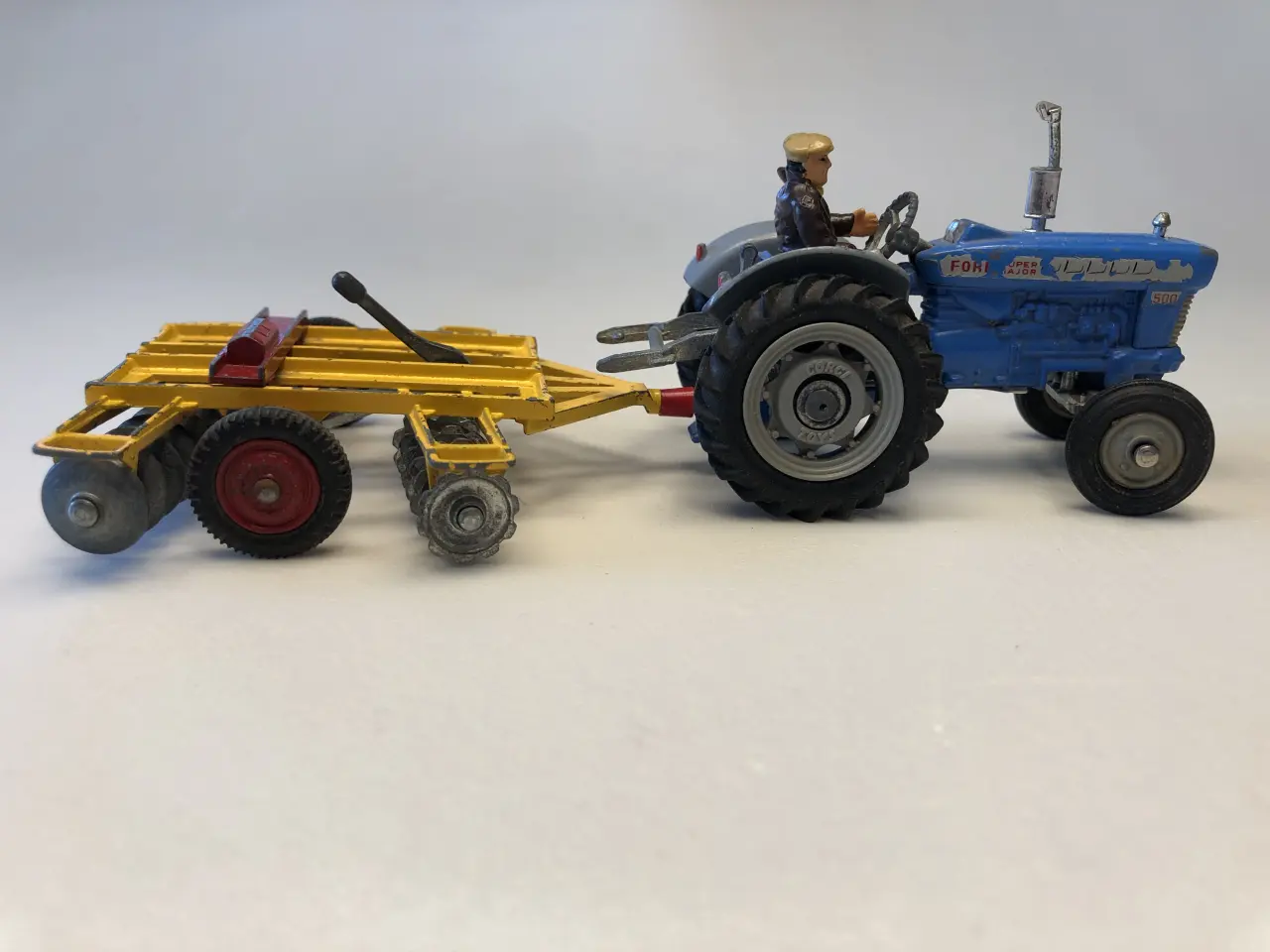 Billede 2 - CORGI TOYS...FORD SUPER MAJOR med HARVE