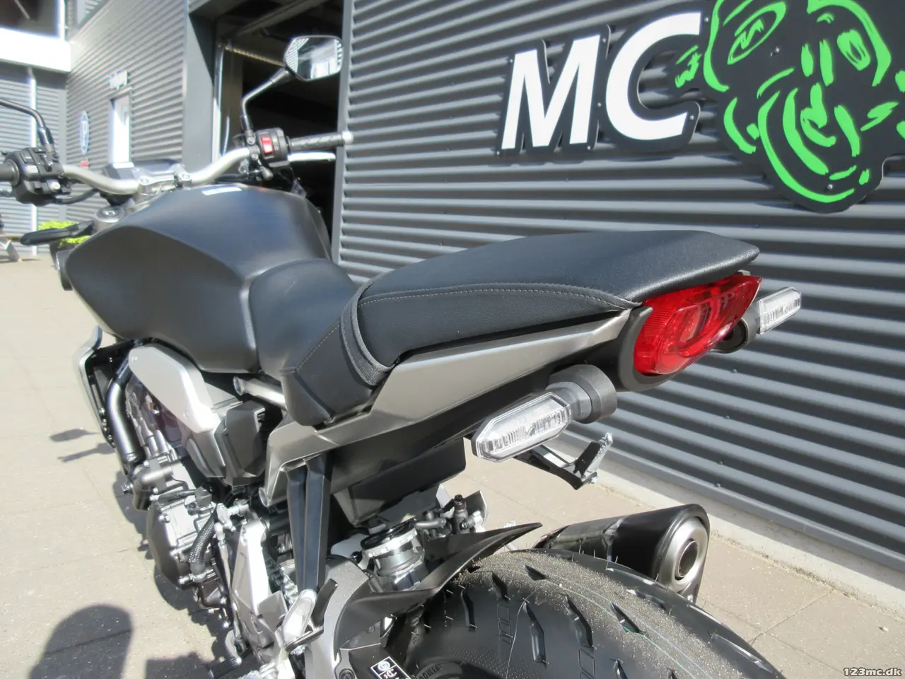 Billede 27 - Honda CB 1000 R MC-SYD BYTTER GERNE 5 ÅRS FABRIKS GARANTI