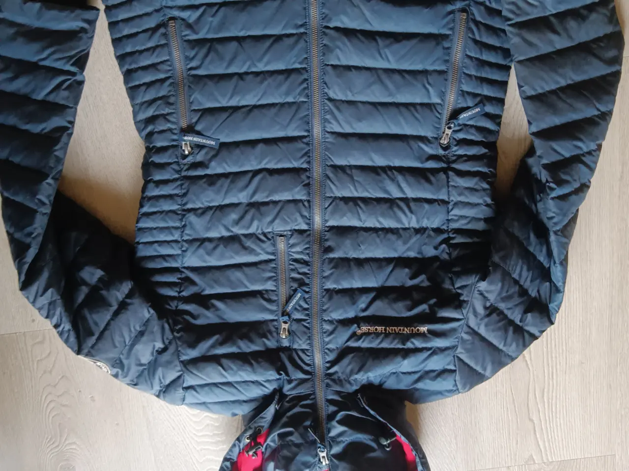 Billede 1 - Jakke og veste str small/medium/ large