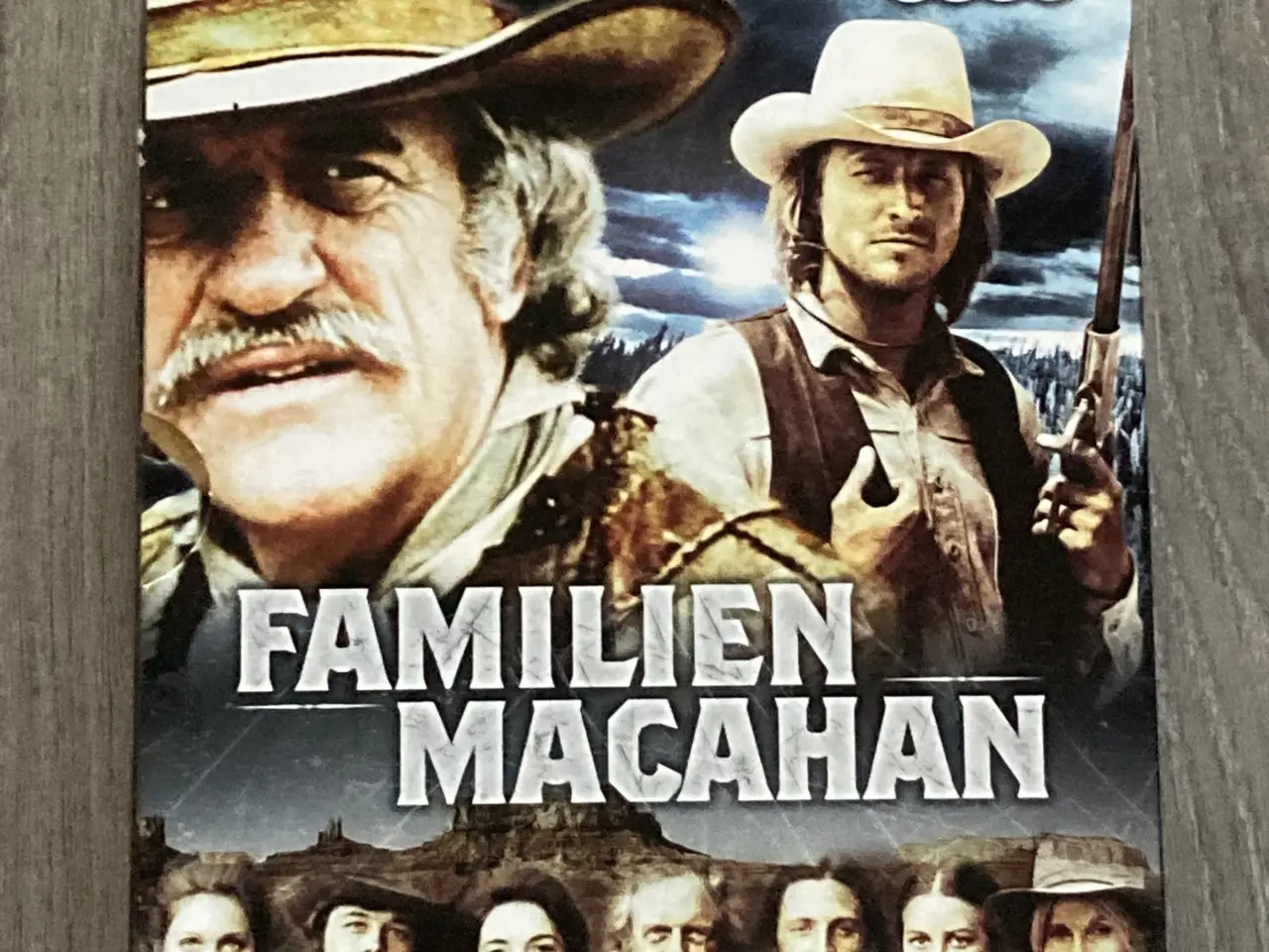 Billede 1 - DVD-box med 4 DVD’er: Familien Macahan
